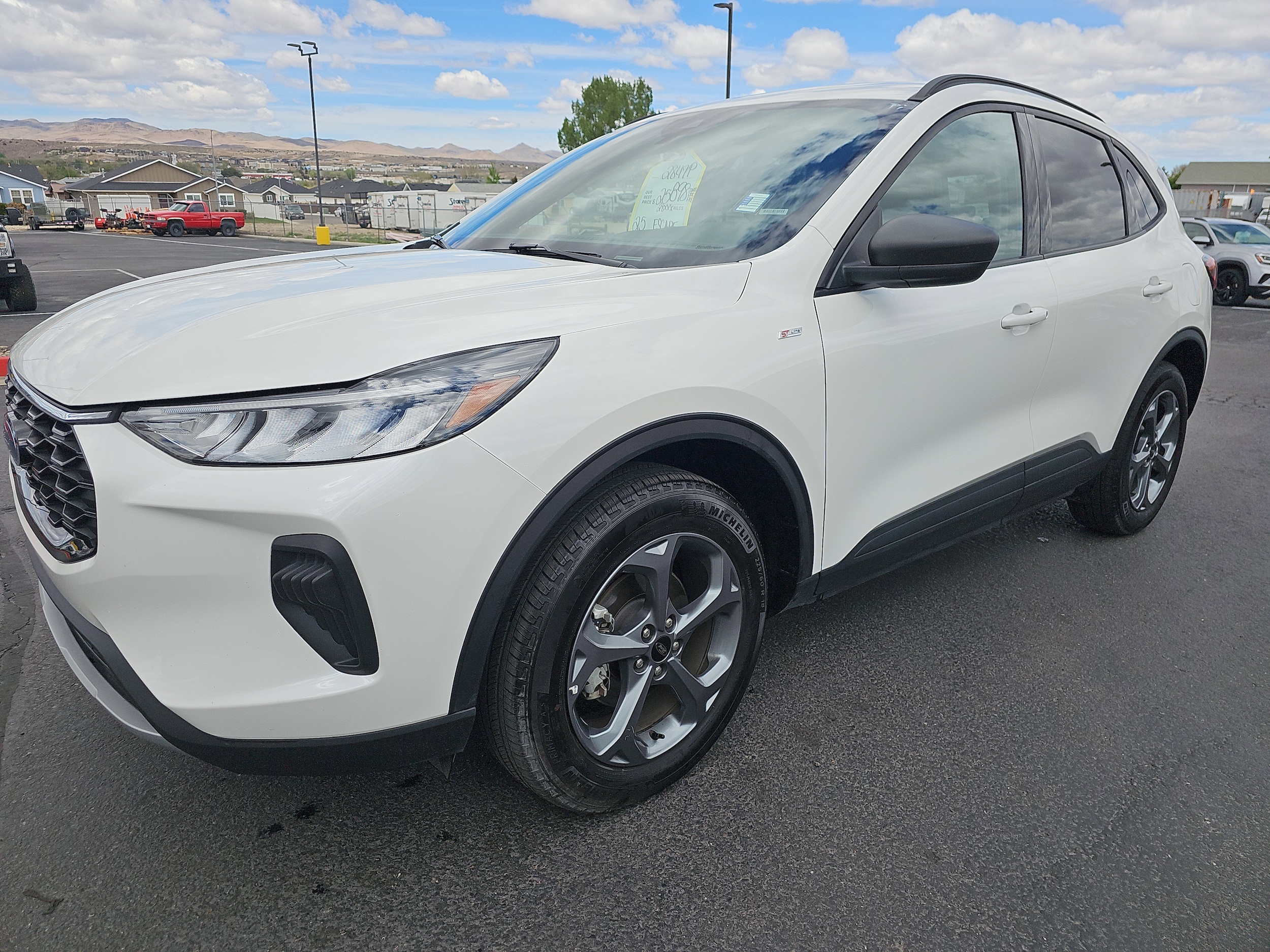 2025 Ford Escape ST-Line AWD's photo