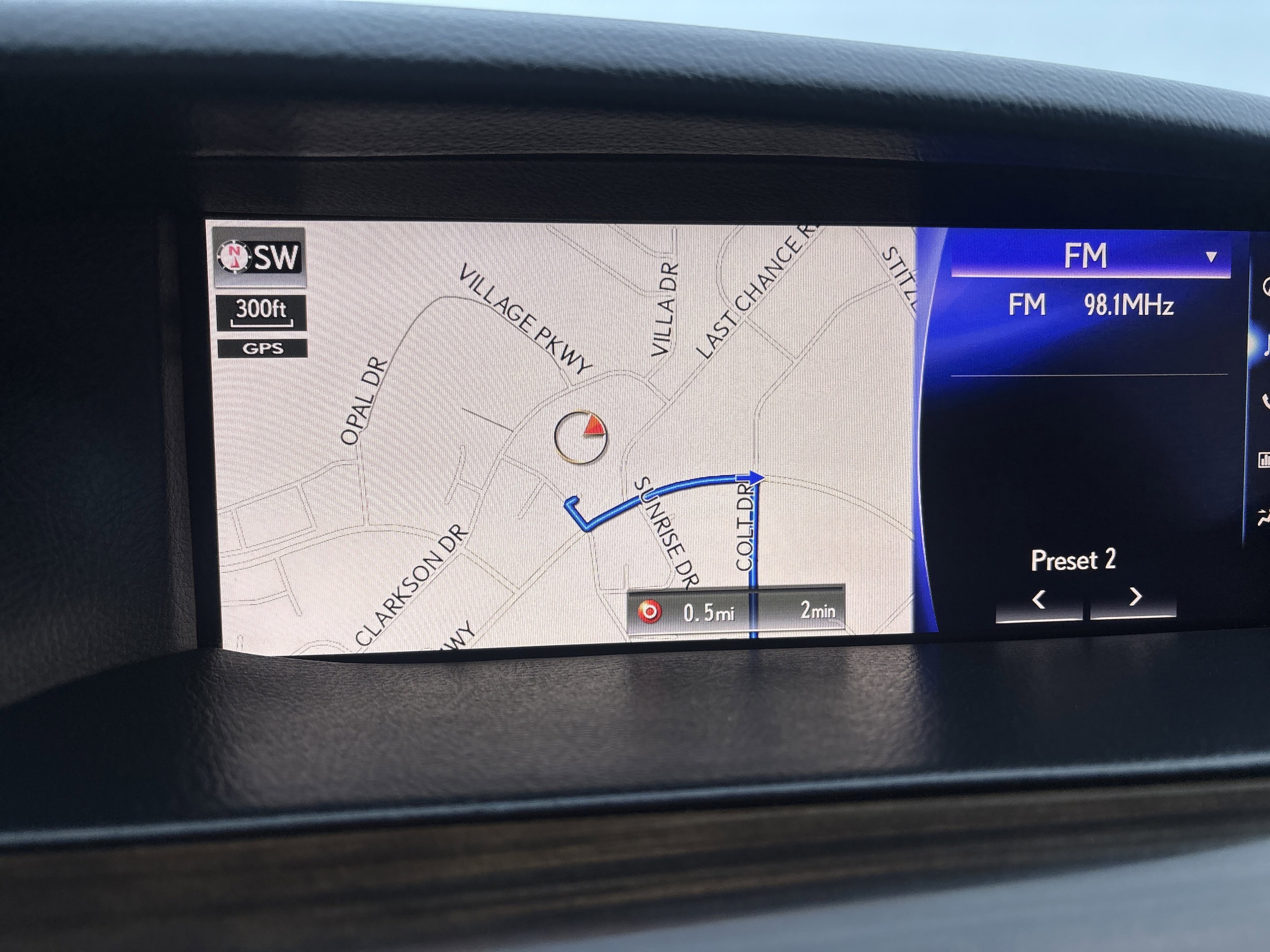 2017 Lexus LS Base - Photo 25