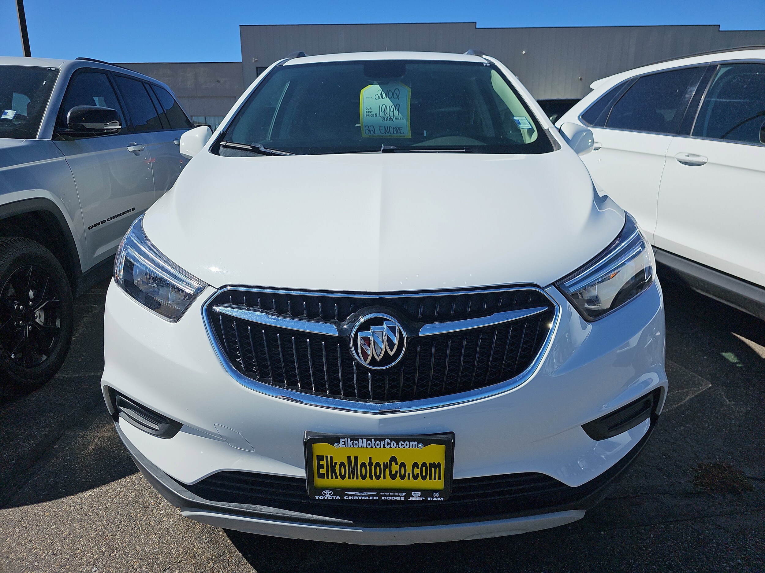 2022 Buick Encore Preferred photo 2