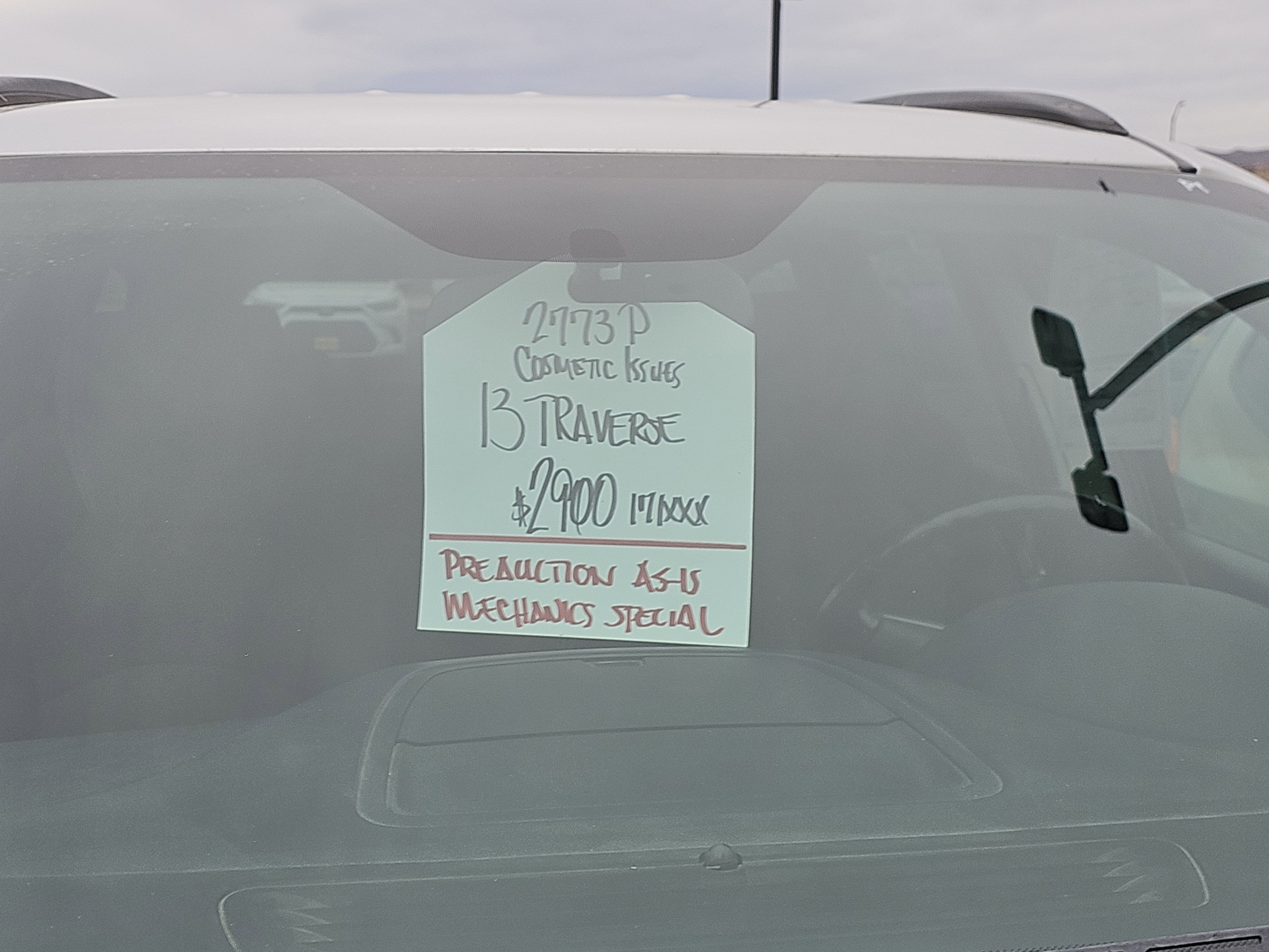 2013 Chevrolet Traverse 1LT's photo