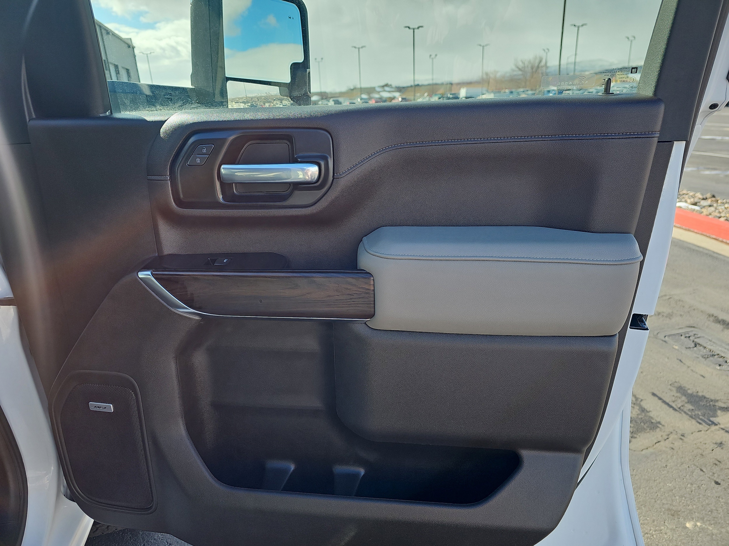 2021 GMC Sierra 2500HD SLT - Photo 9