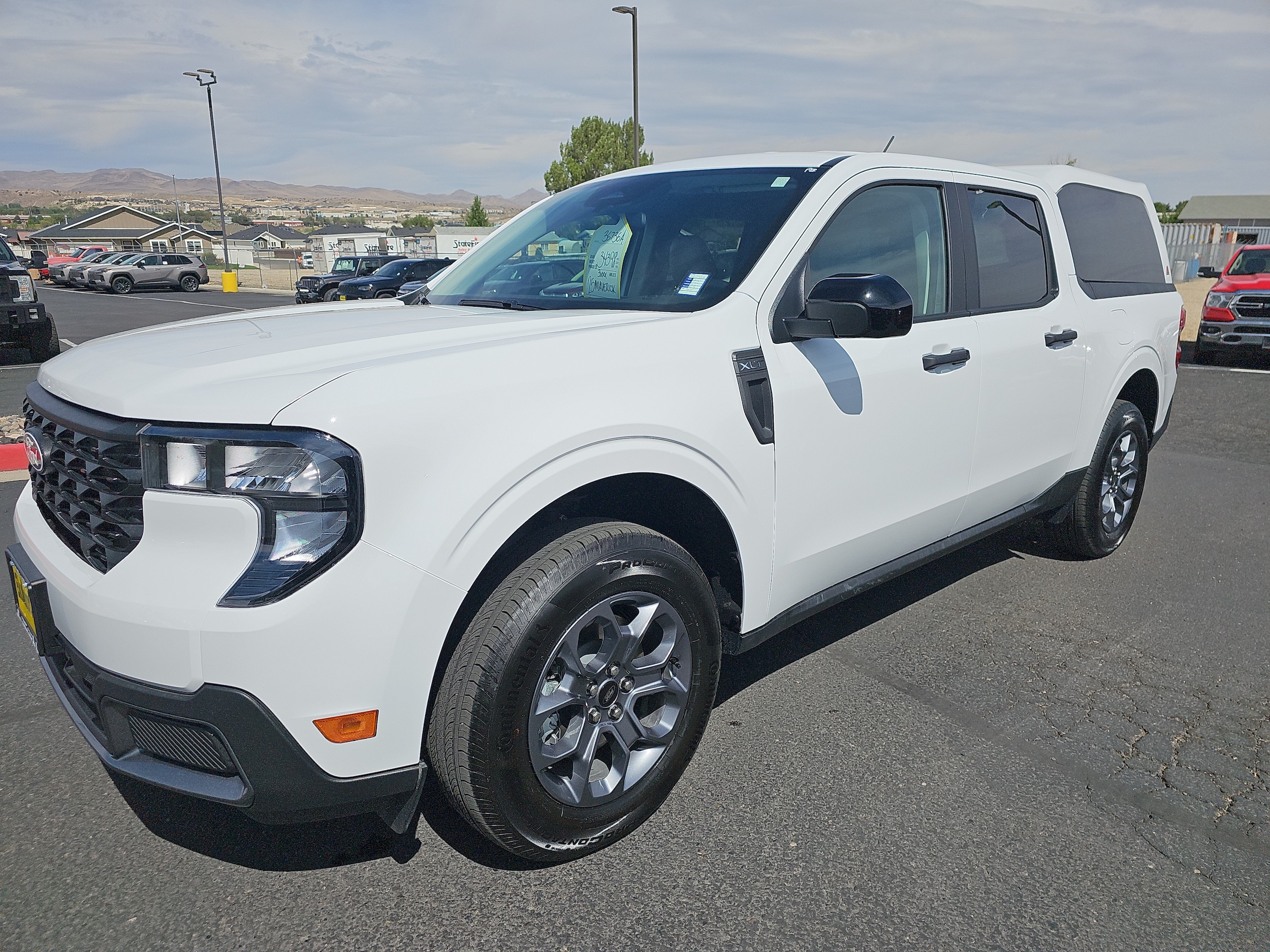 White 2025 Ford Maverick Pickup Truck All-Wheel Drive 