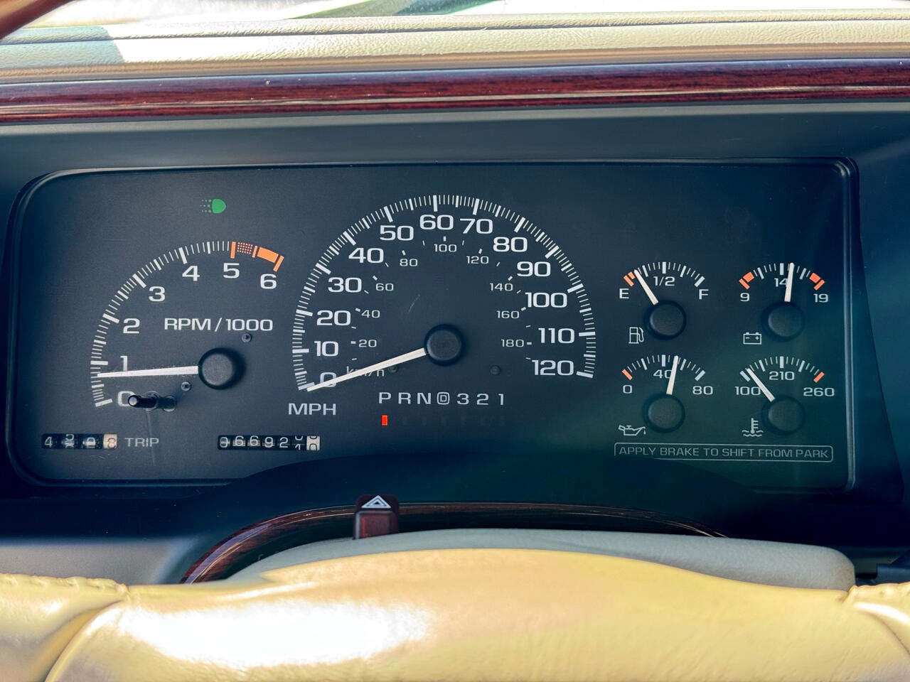 2000 Cadillac Escalade Base - Photo 15