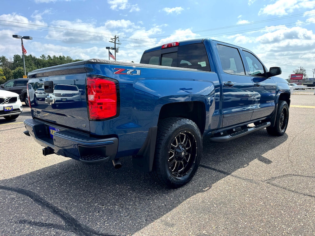 Used 2018 Chevrolet Silverado 1500 LT w/2LT Truck Crew Cab
