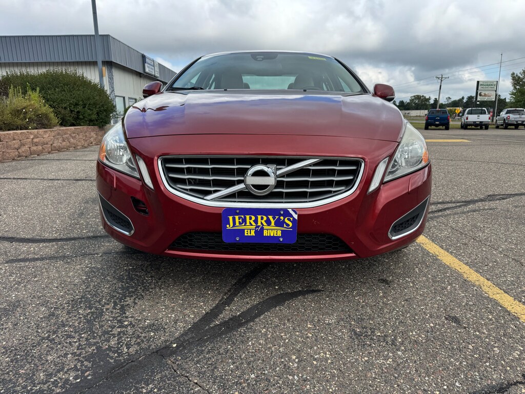 Used 2013 Volvo S60 T5 Sedan