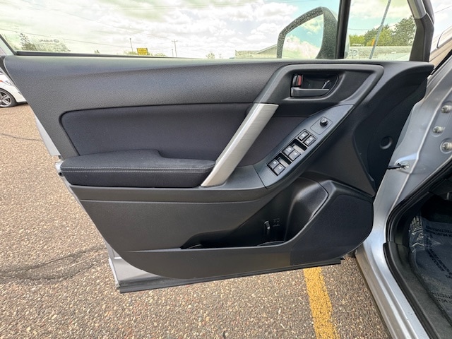 2015 Subaru Forester i Premium - Photo 9