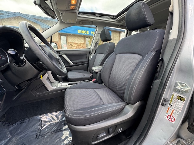 2015 Subaru Forester i Premium - Photo 10