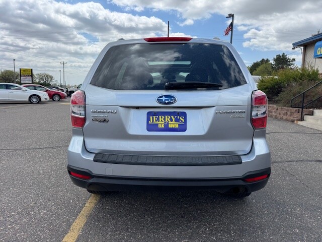 2015 Subaru Forester i Premium - Photo 6