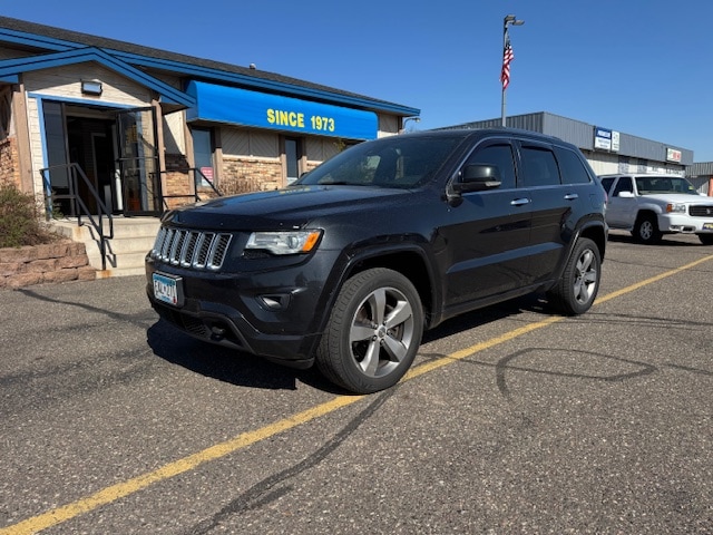 2016 Jeep Grand Cherokee Overland 4WD's photo