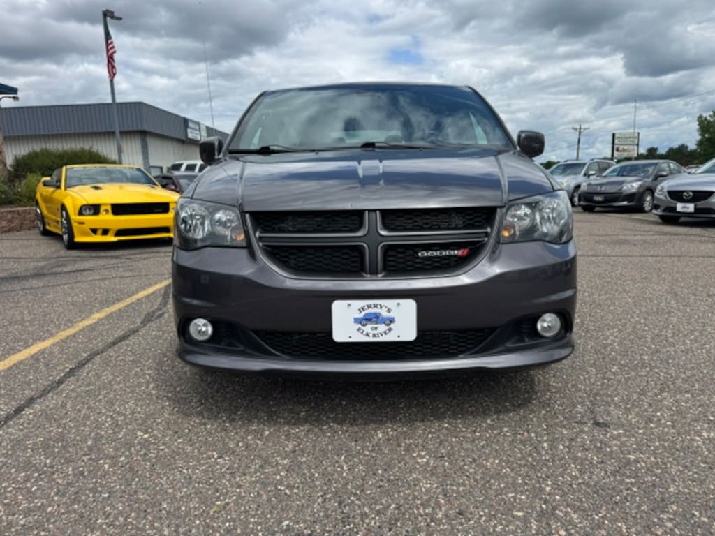 Used 2019 Dodge Grand Caravan GT Van Passenger Van