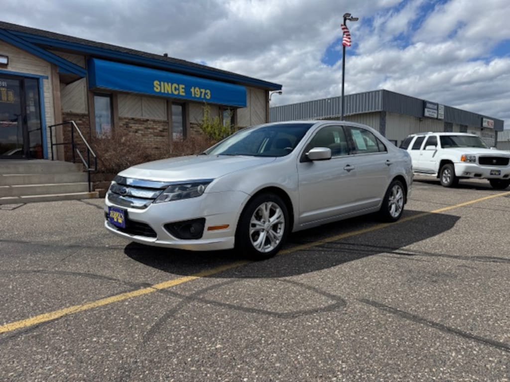 Used 2012 Ford Fusion SE Sedan