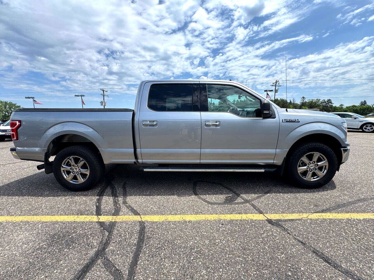 2020 Ford F-150 XLT photo 3