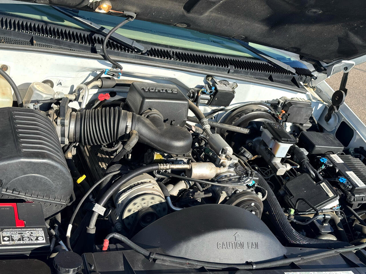 2000 Cadillac Escalade Base - Photo 25