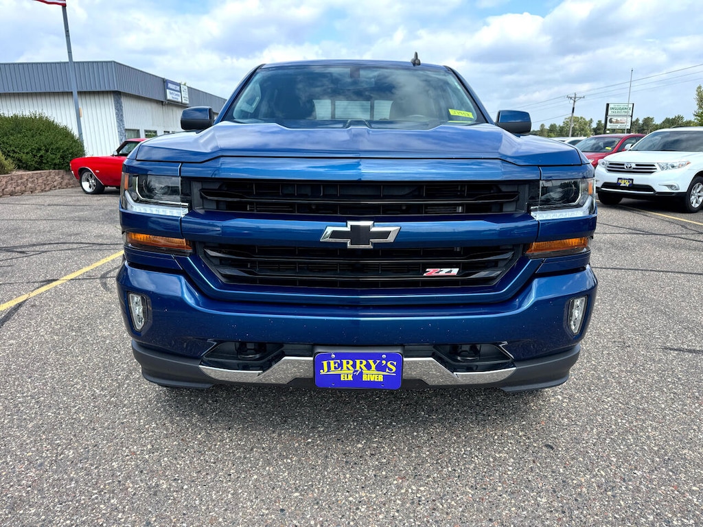 Used 2018 Chevrolet Silverado 1500 LT w/2LT Truck Crew Cab
