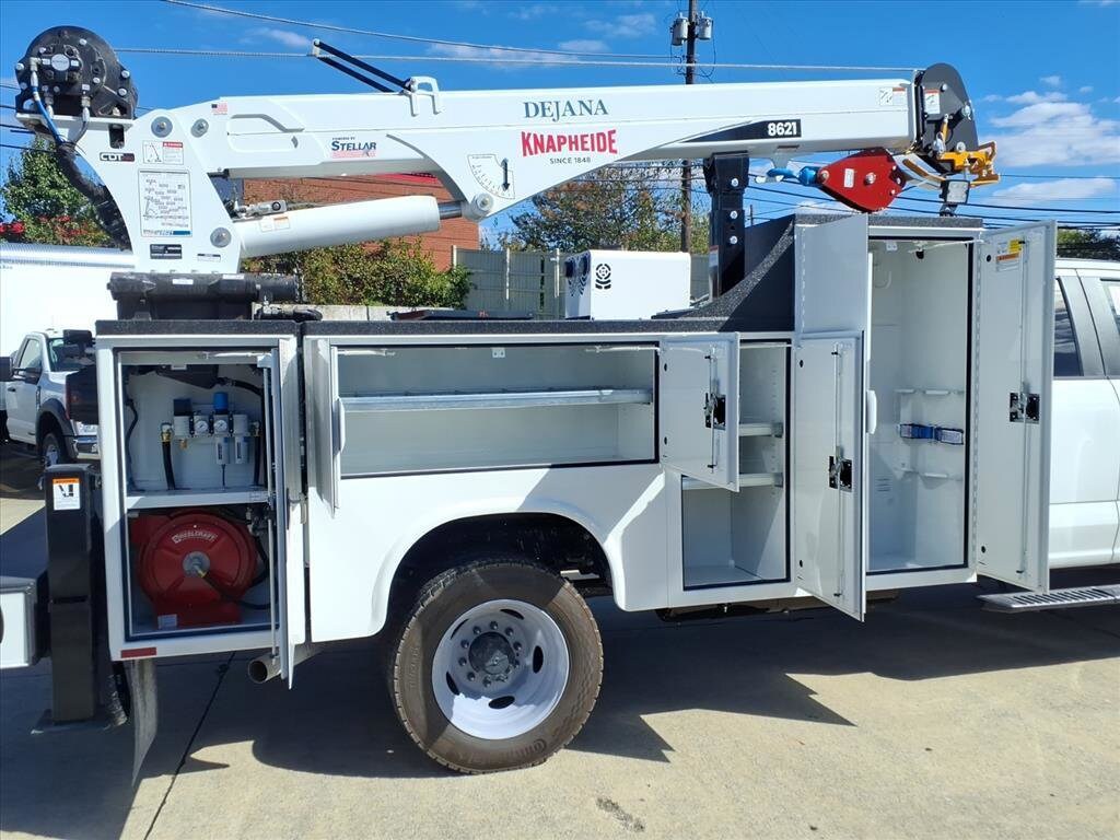 New 2025 Ford F-550 Chassis Truck Super Cab