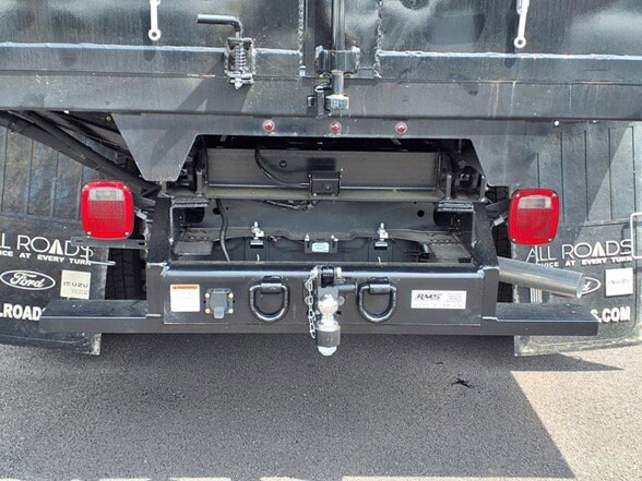 2024 Ford F-550 Super Duty Chassis Cab XL - Photo 12