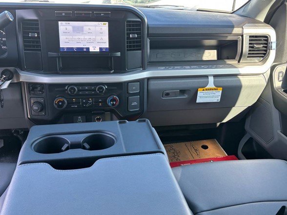 2024 Ford F-550 Super Duty Chassis Cab XL - Photo 18