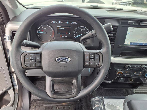 2024 Ford F-450 XL photo 3