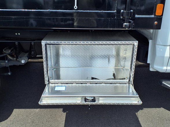 2024 Ford F-550 Super Duty Chassis Cab XL - Photo 14