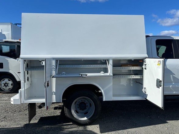2024 Ford F-550 Super Duty Chassis Cab XL - Photo 11