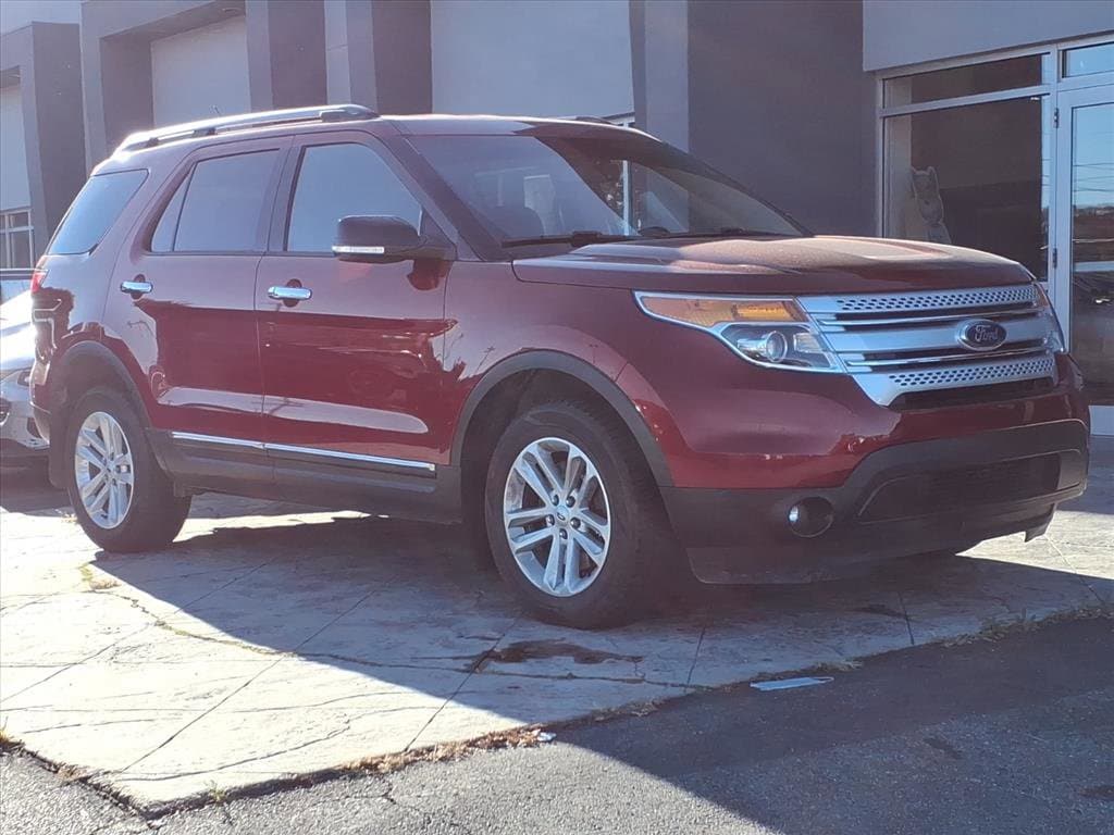 2015 Ford Explorer XLT's photo