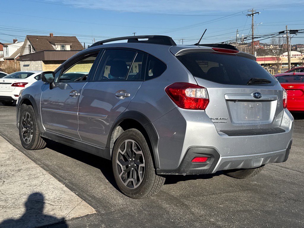 2016 Subaru Crosstrek 2.0i Premium photo 4
