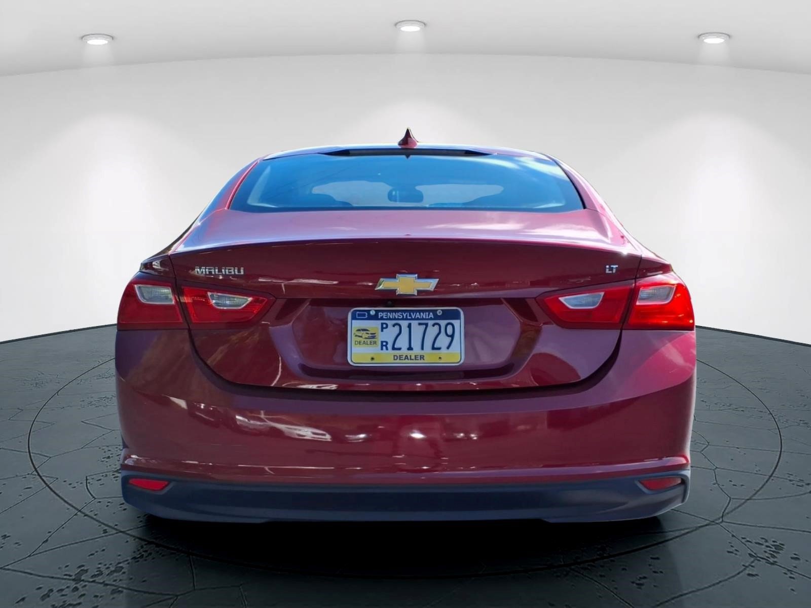 Used 2017 Chevrolet Malibu LT w/1LT Sedan