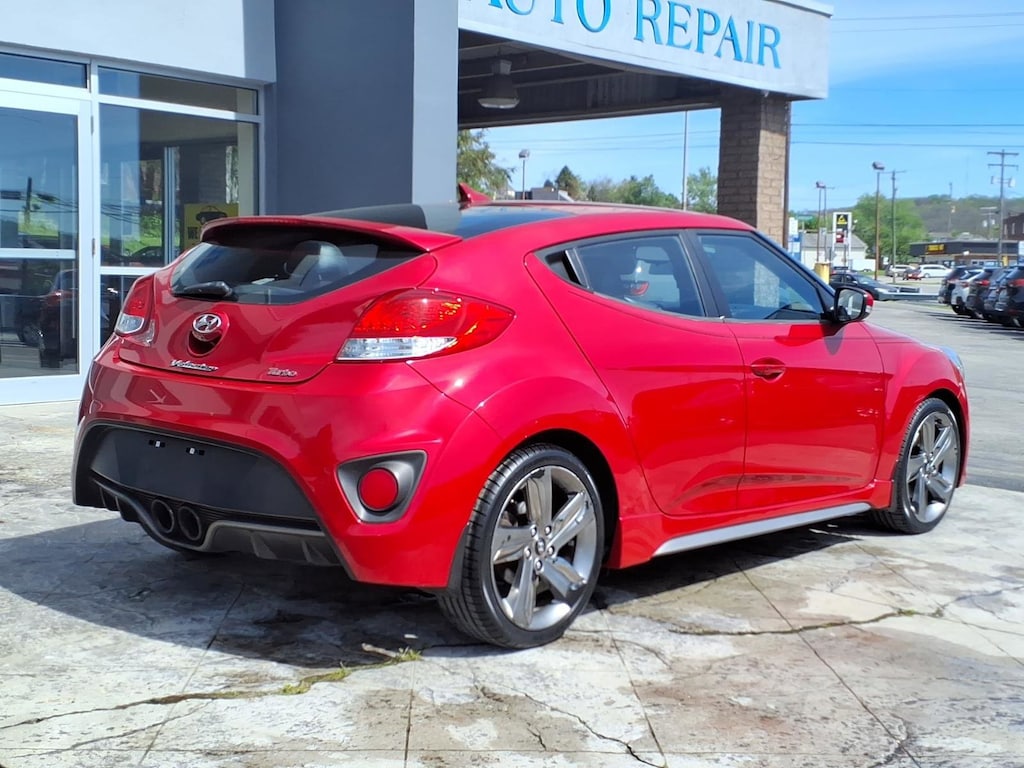 Used 2015 Hyundai Veloster Turbo Hatchback