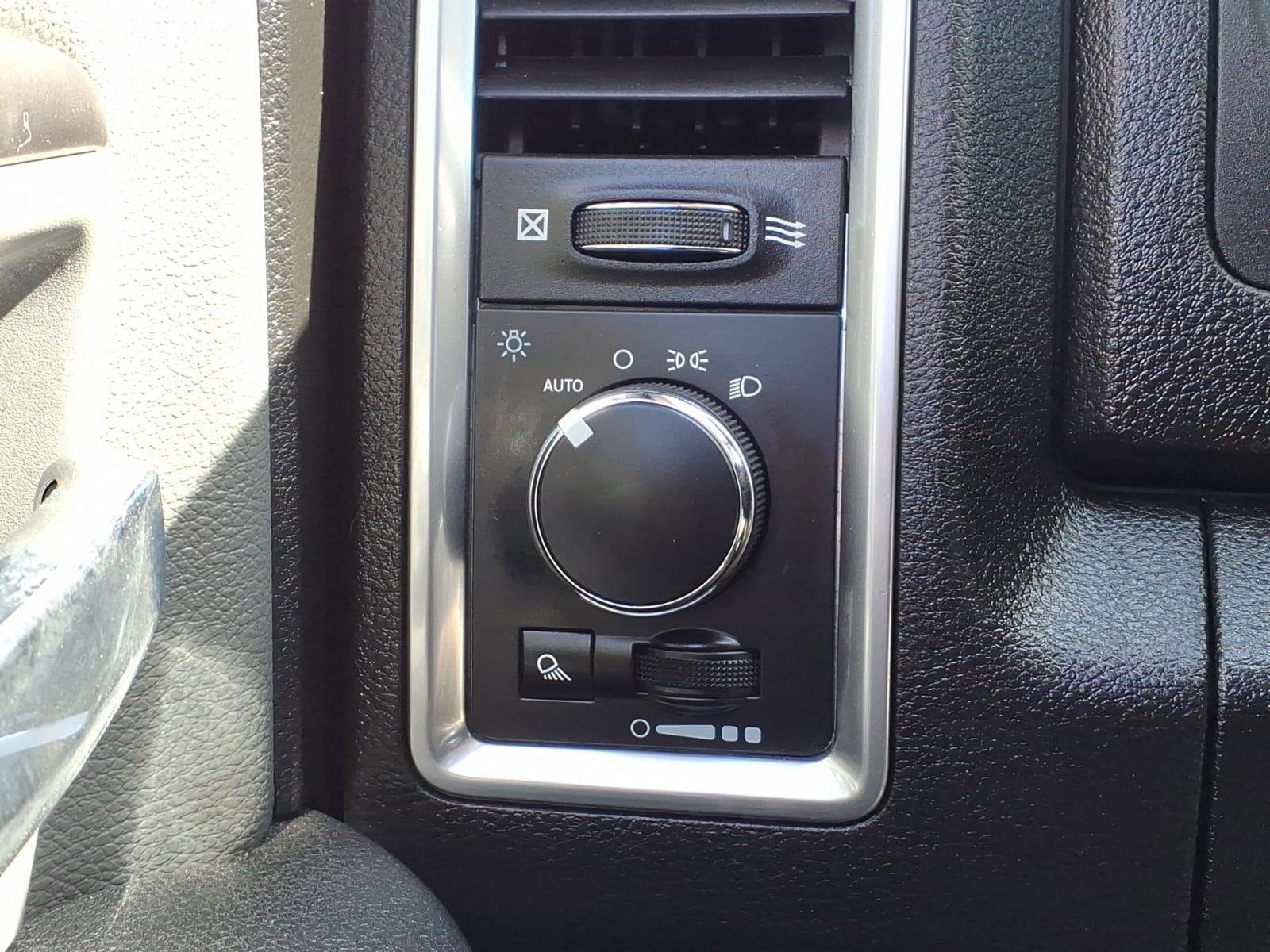 2021 RAM Ram 1500 Classic SLT - Photo 18