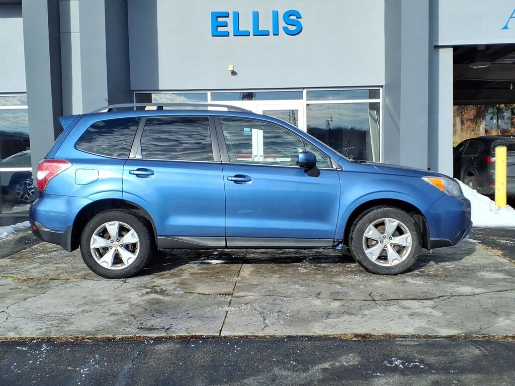 Used 2015 Subaru Forester 2.5i Limited (CVT) SUV