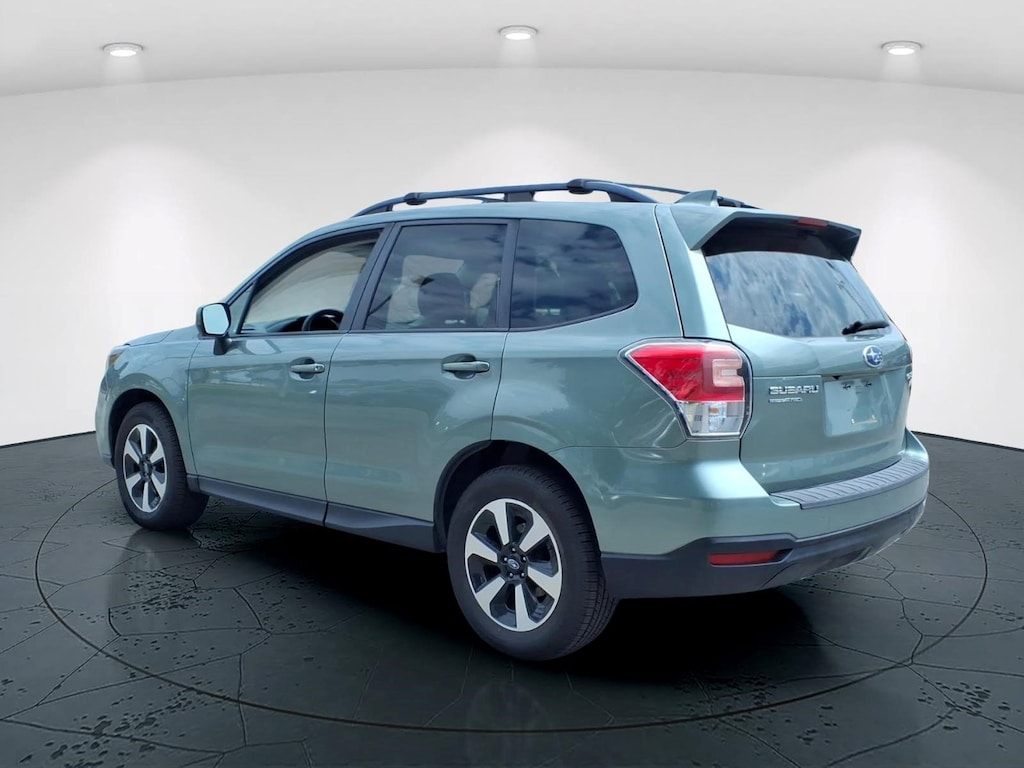 Used 2017 Subaru Forester 2.5i Premium SUV