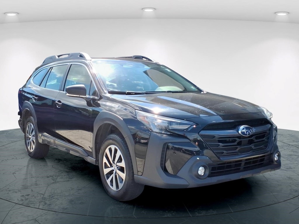 Used 2023 Subaru Outback Base SUV