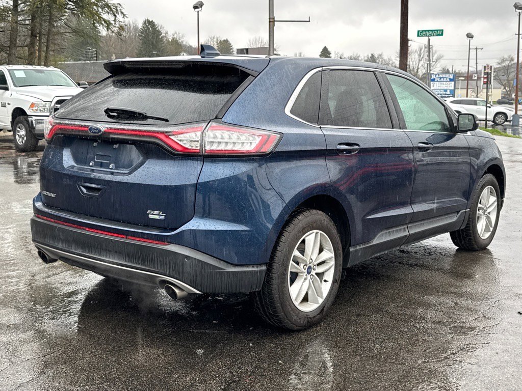 2017 Ford Edge SEL photo 3