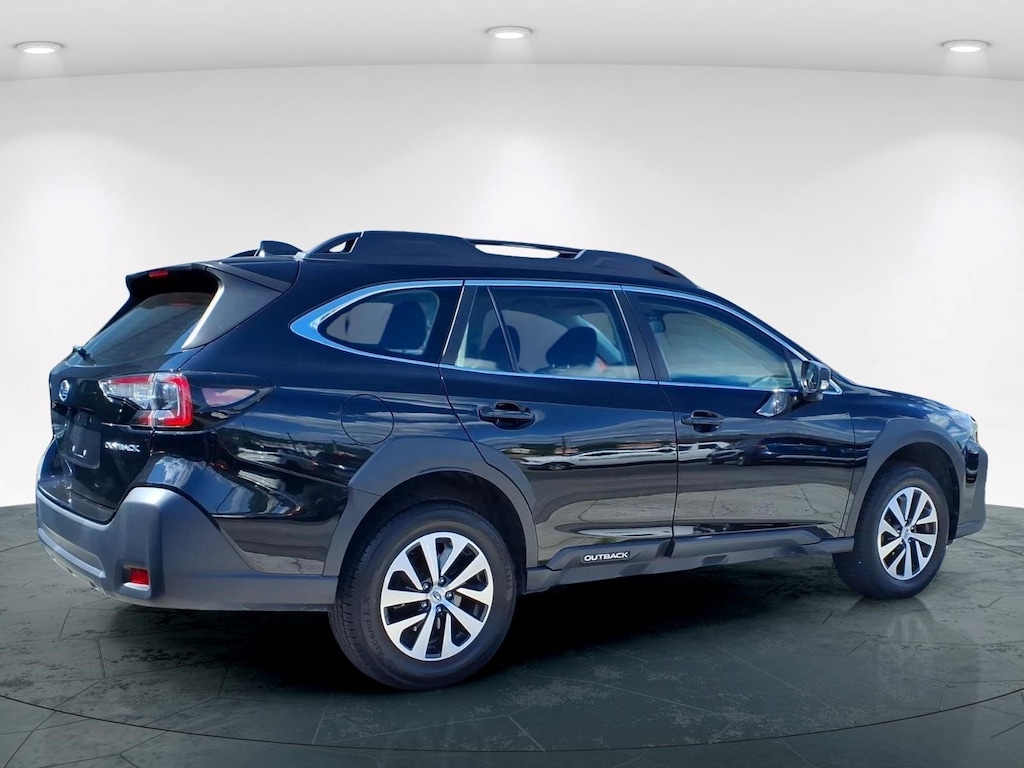 Used 2023 Subaru Outback Base SUV