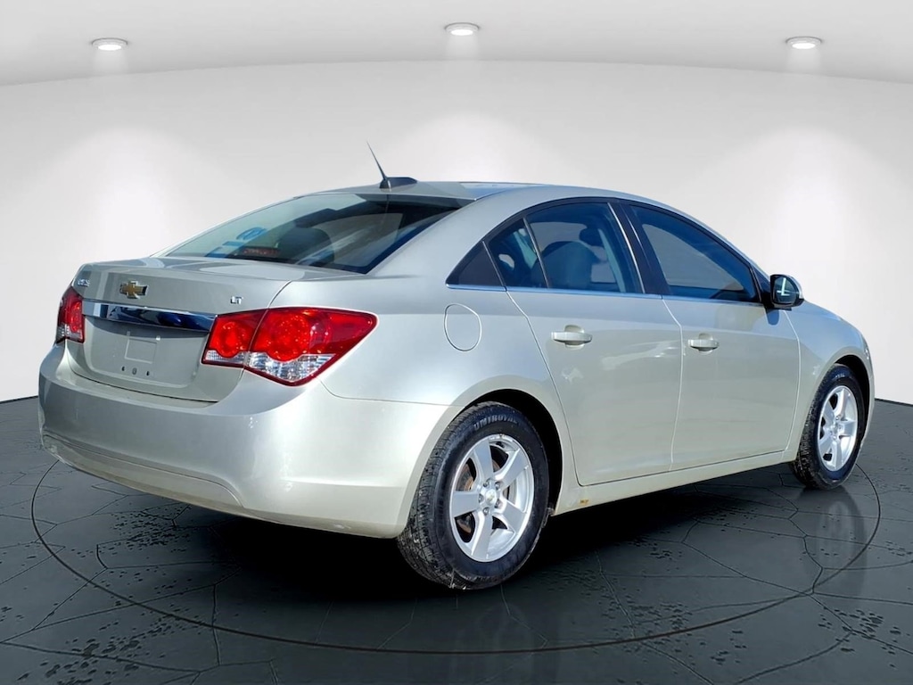 Used 2016 Chevrolet Cruze Limited 1LT Auto Sedan