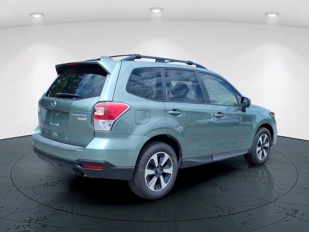 Used 2017 Subaru Forester 2.5i Premium SUV