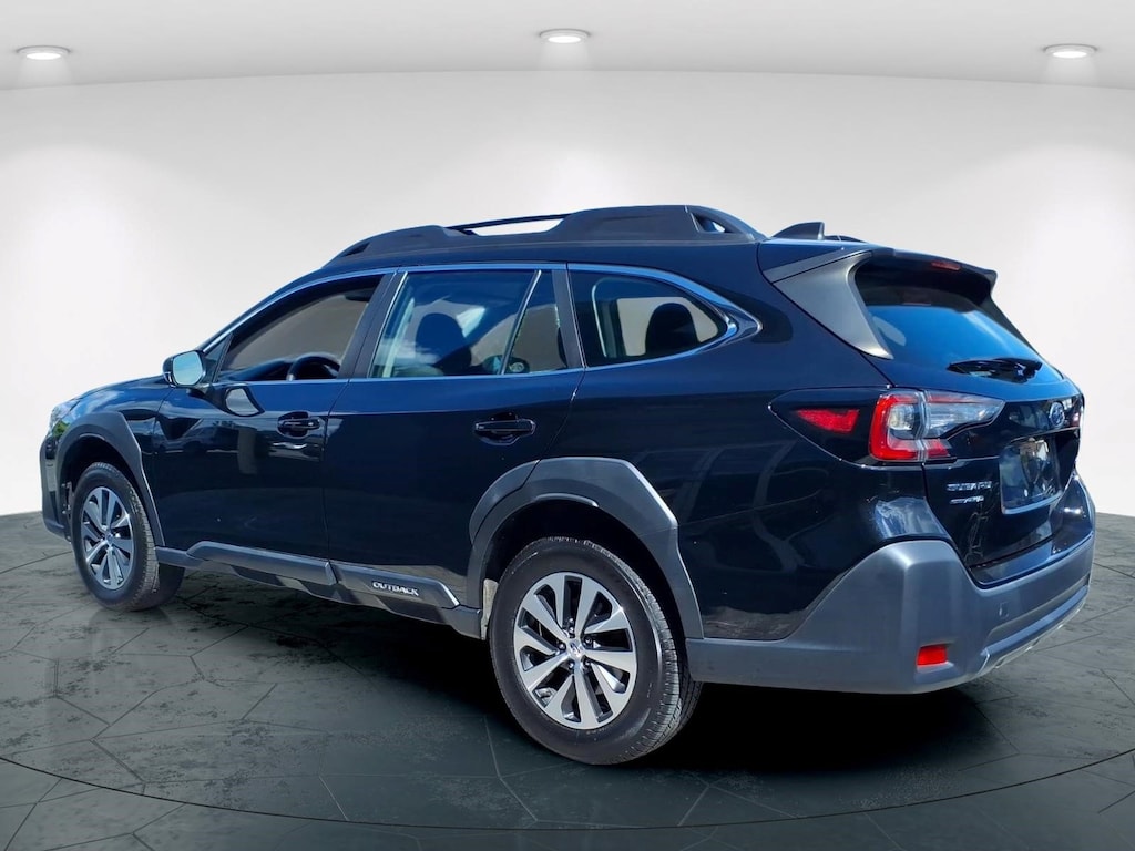 Used 2023 Subaru Outback Base SUV