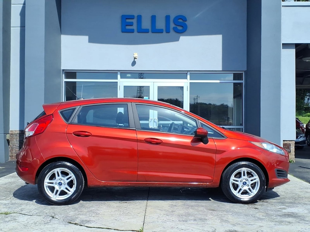 Used 2018 Ford Fiesta SE Hatchback