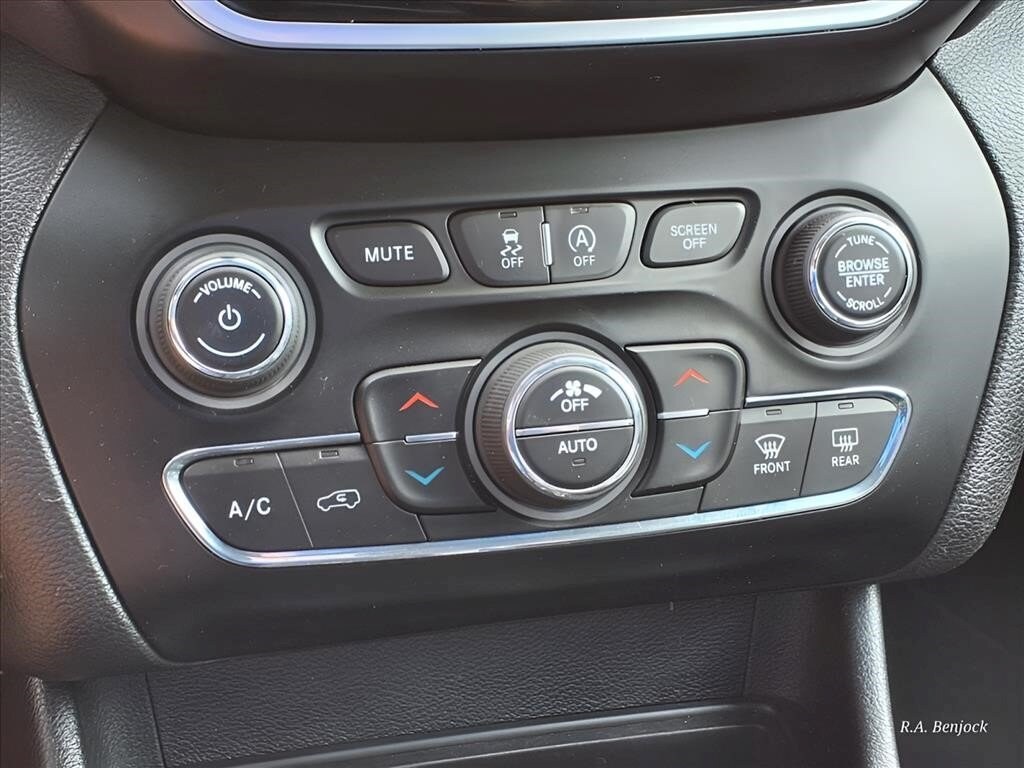 2019 Jeep Cherokee Limited - Photo 11