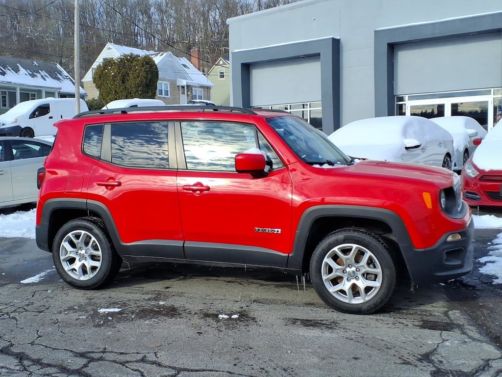 Used 2016 Jeep Renegade Latitude 4x4 SUV