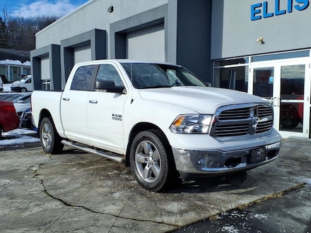 2016 Ram 1500 Big Horn Truck Crew Cab