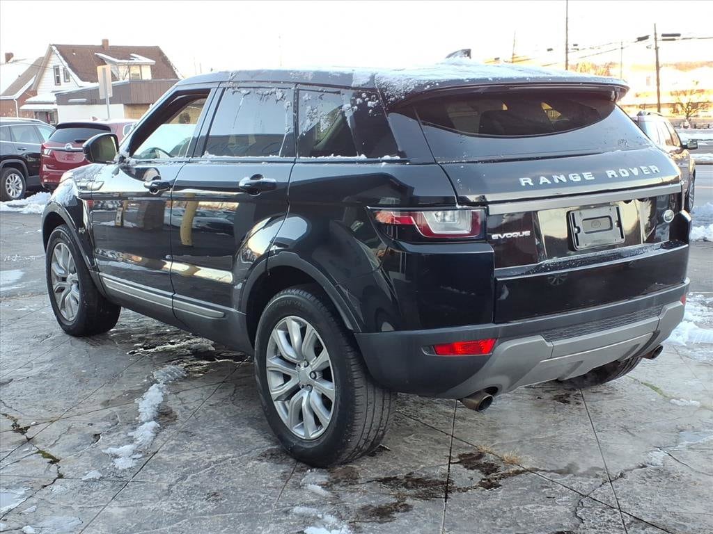 Used 2017 Land Rover Range Rover Evoque SE SUV