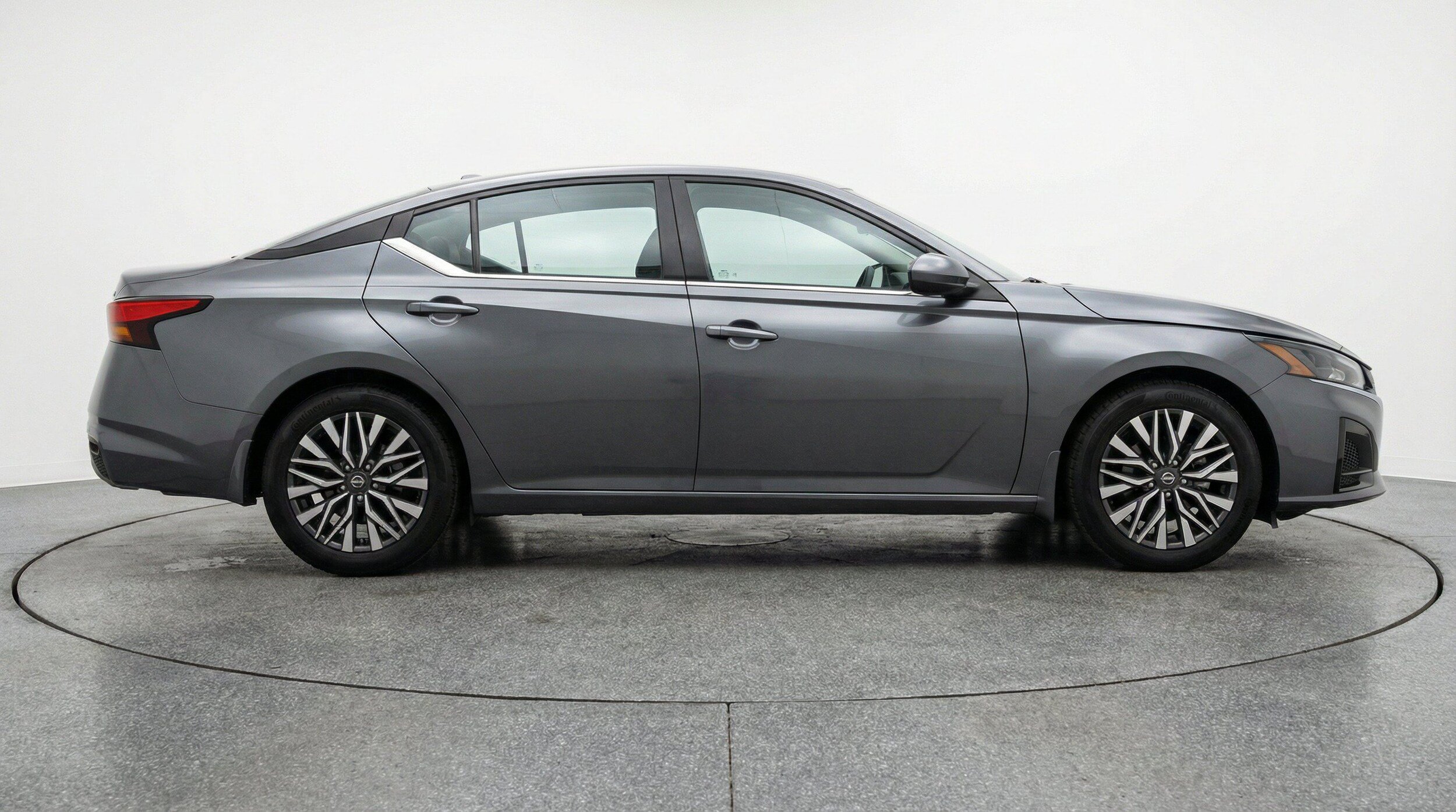 Thumbnail: 2025 Nissan Altima - 11
