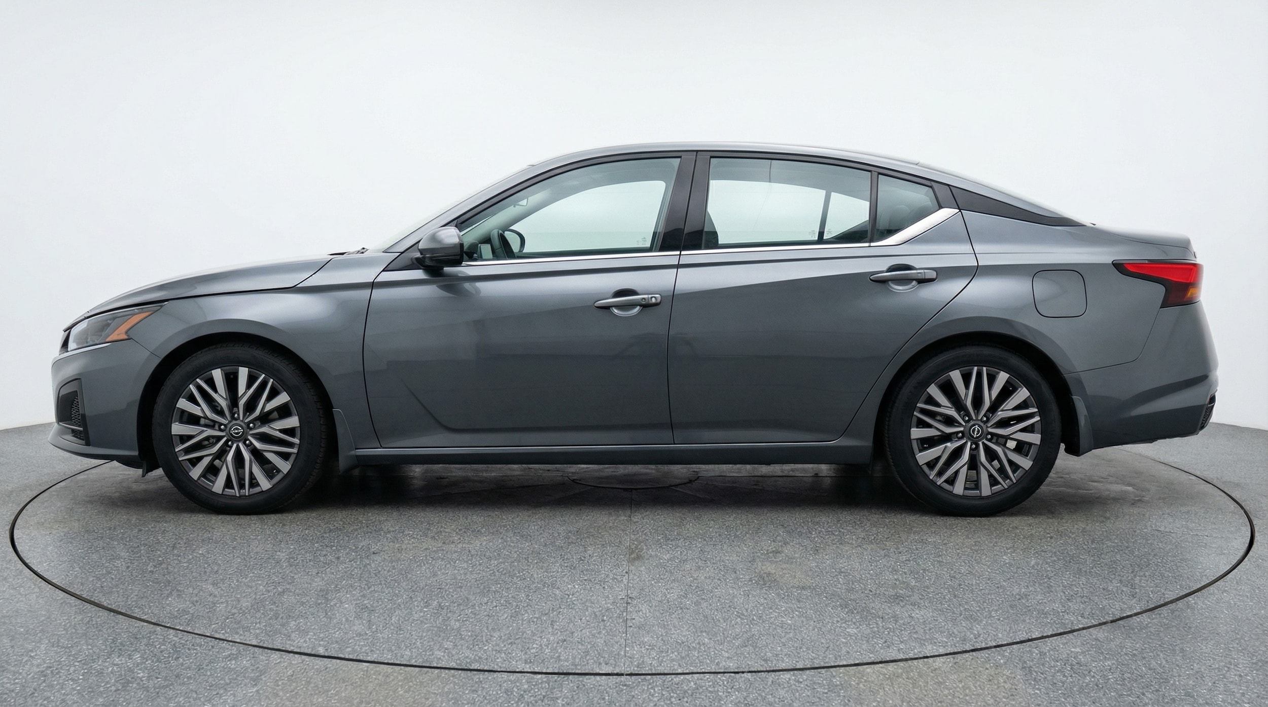 Thumbnail: 2025 Nissan Altima - 4