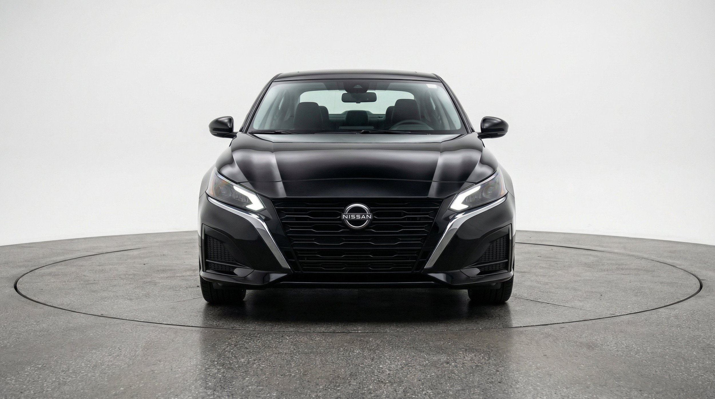 Thumbnail: 2025 Nissan Altima - 2