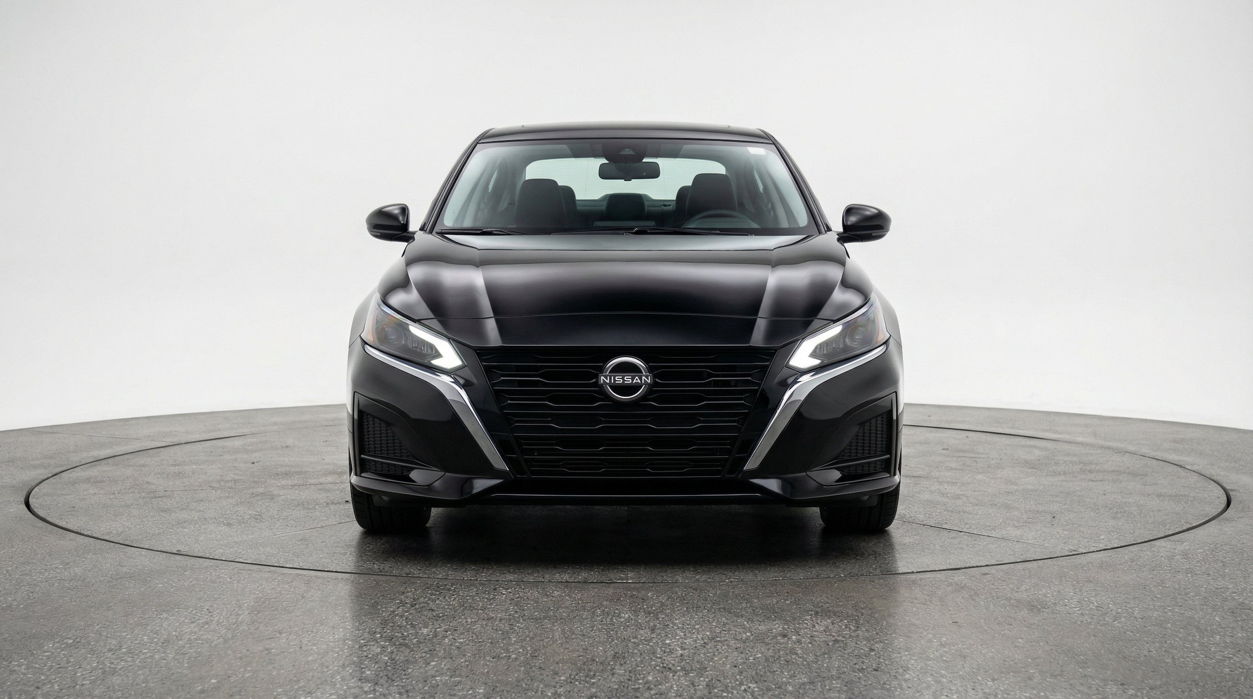 Thumbnail: 2025 Nissan Altima - 2