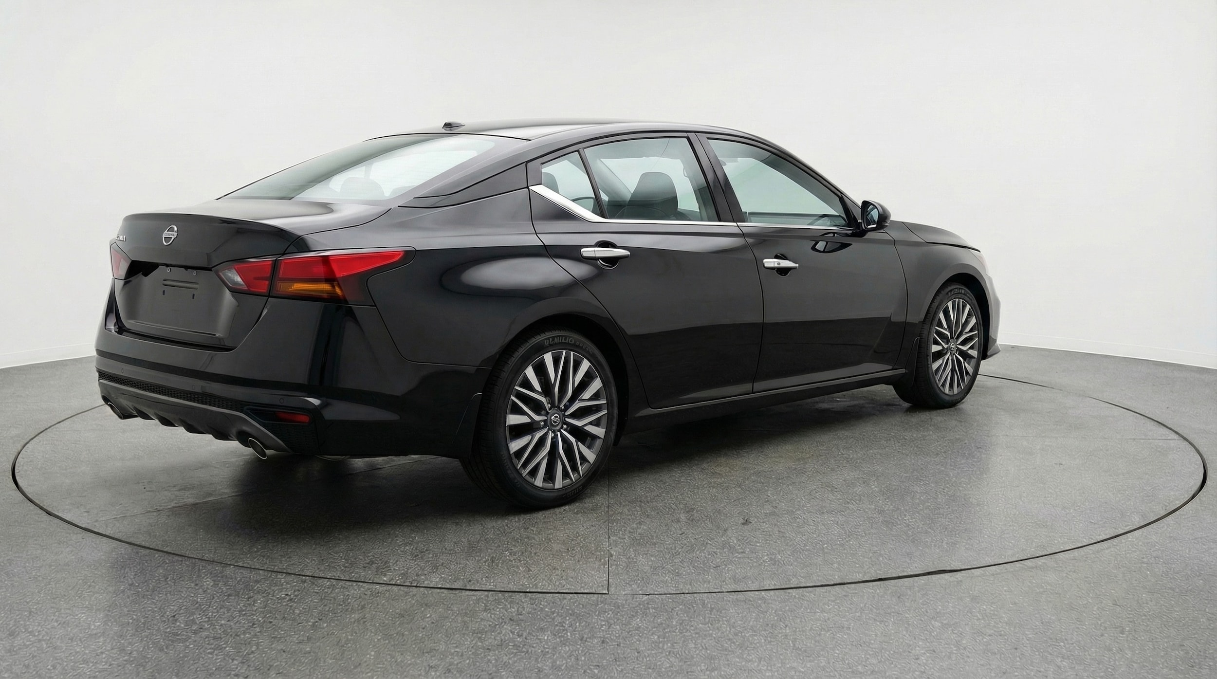 Thumbnail: 2025 Nissan Altima - 7