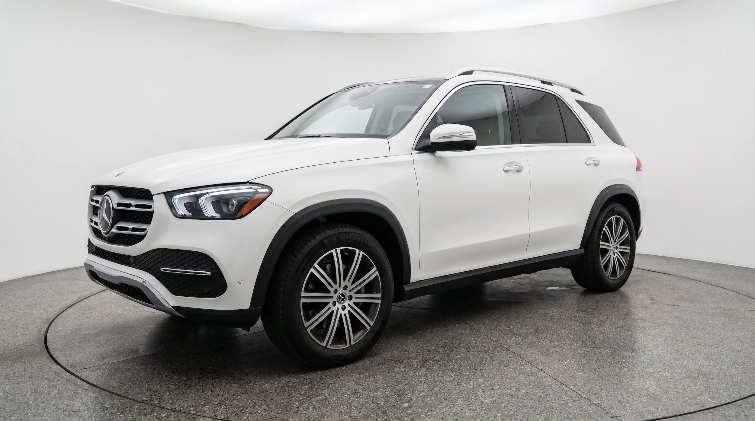 Thumbnail: 2026 Mercedes-Benz GLE - 3