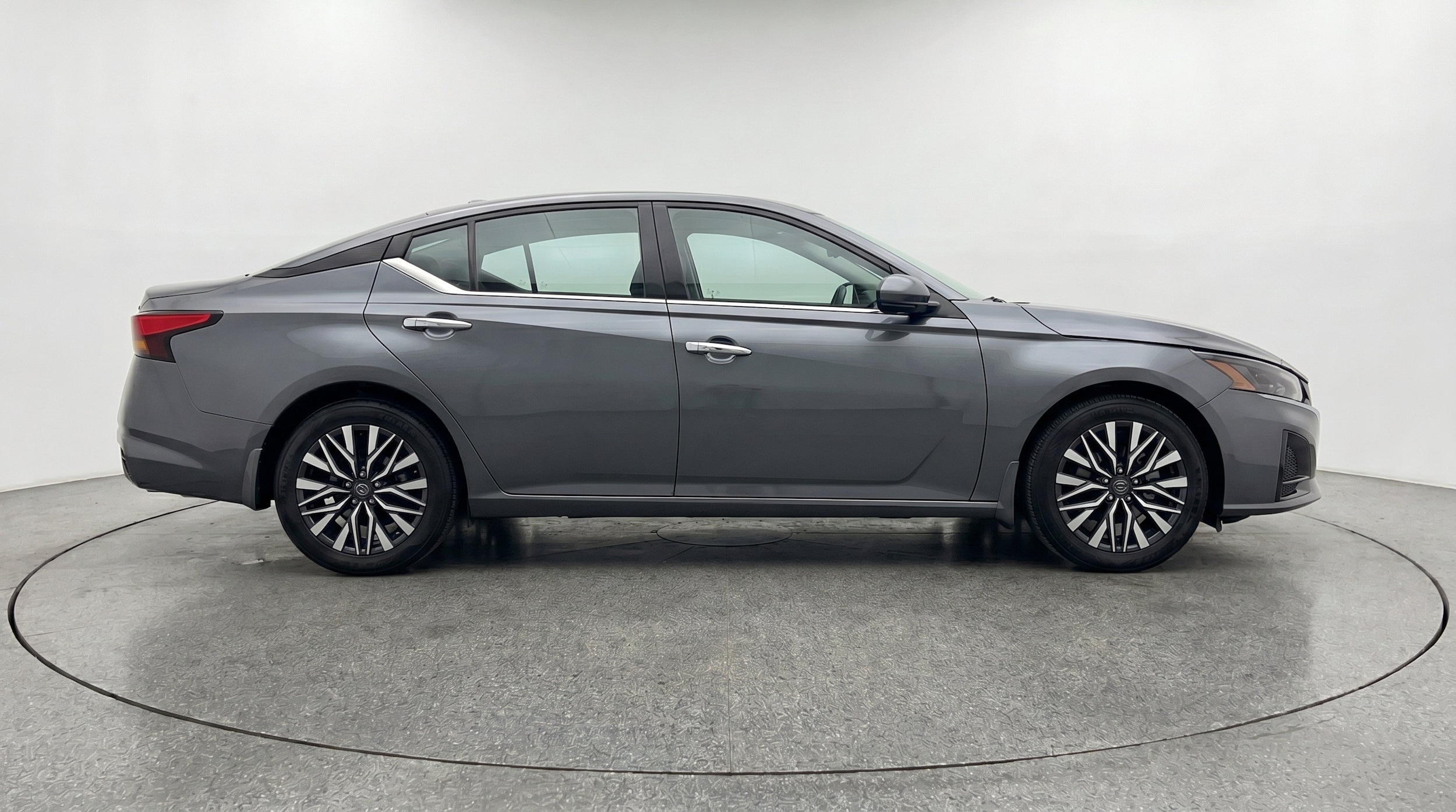 Thumbnail: 2025 Nissan Altima - 11