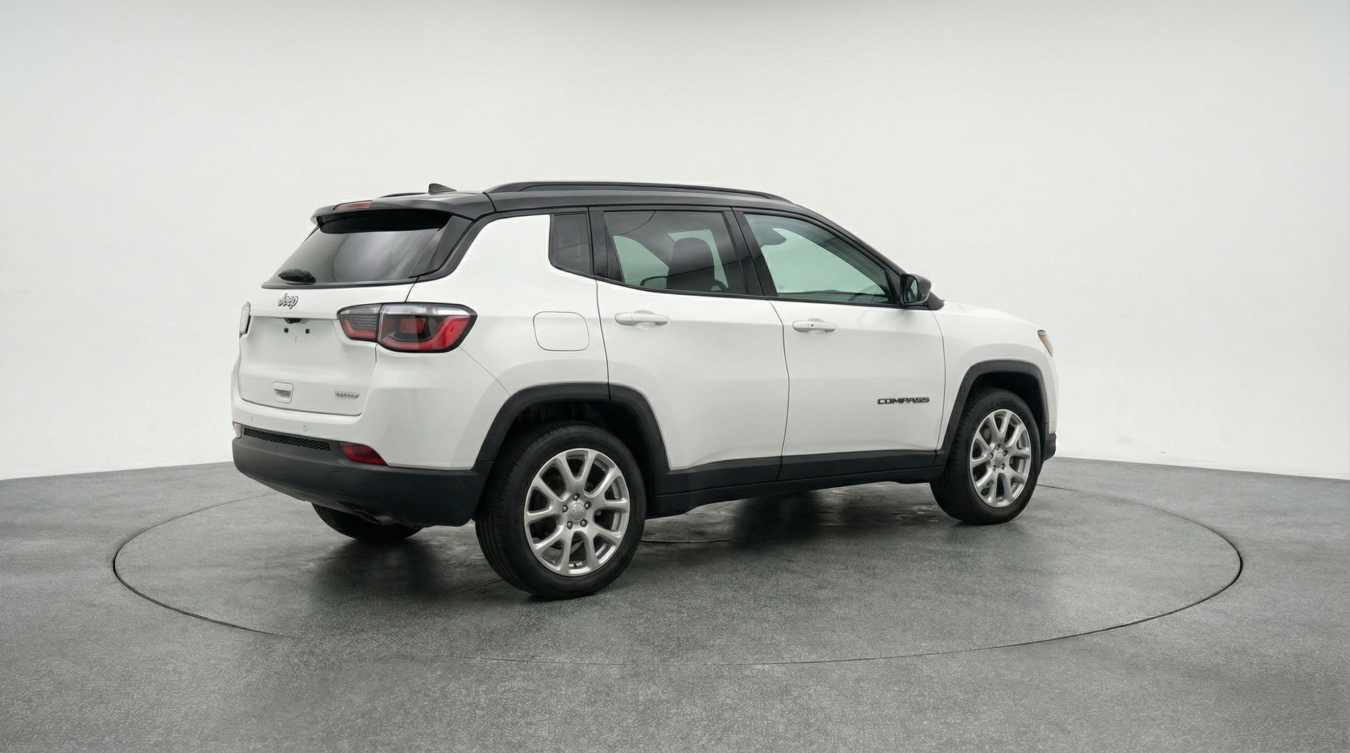 2025 Jeep Compass Limited - Photo 8